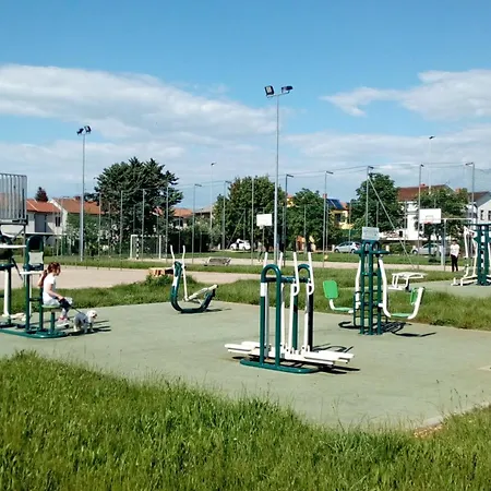 Lena Apartman *