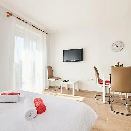 Lena Apartment