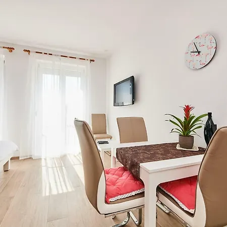Lena Apartment Umag