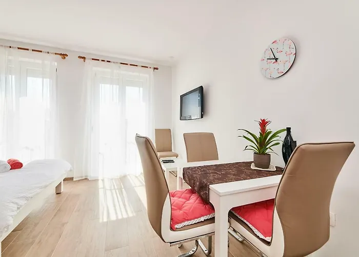 Lena Apartman Umag